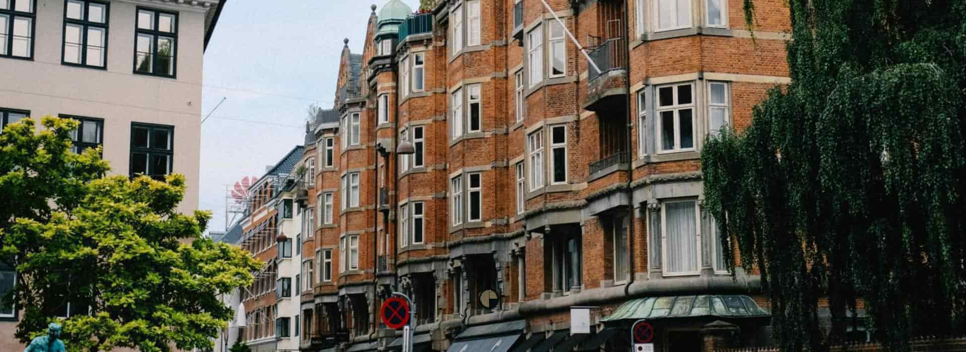 Arkitektonisk detalje fra bymæssig ejendom — TXMs tilgang er datadrevet, langsigtet og ansvarlig